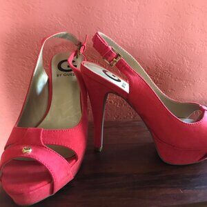 G by Guess Coral Faux Suede Heels Size 6